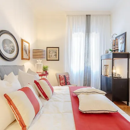 Apartment With Private Parking In Lucca * Lucca