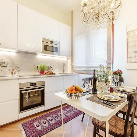 Apartment Apartment With Private Parking In Lucca